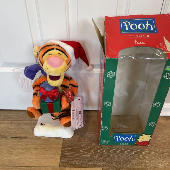 Vintage Disney Christmas Tigger w/ Gifts Telco Animated Motion Motionette 16" - Picture 1 of 9